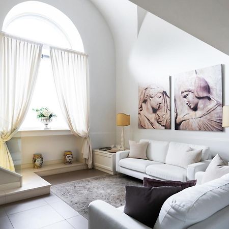 B Sicilian Charming Stay - Luxury Loft 卡塔尼亚 外观 照片